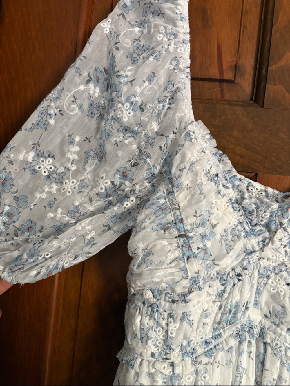 Storia Light Blue Floral Puff-Sleeve Maxi Dress - Picture 9 of 9